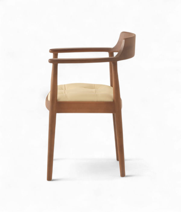 Erling Chair