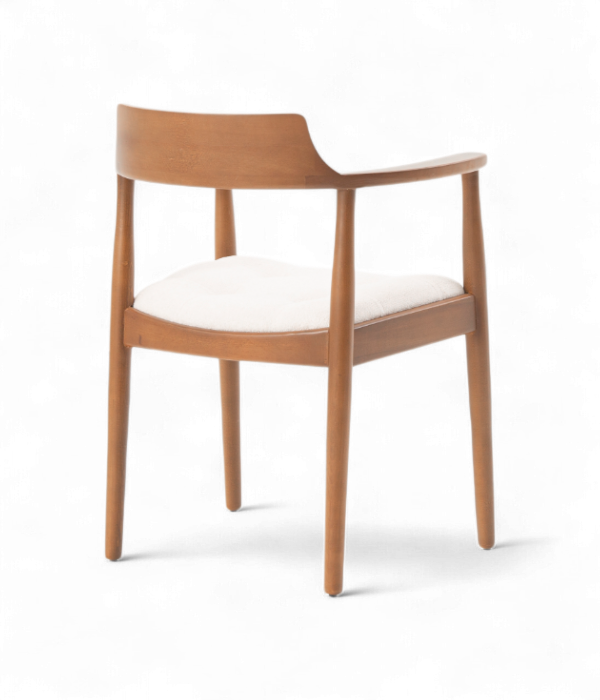 Erling Chair