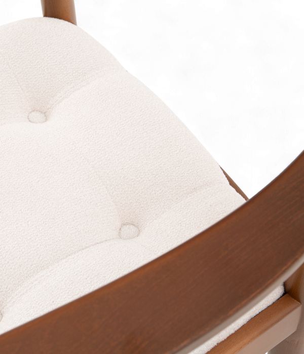 Erling Chair